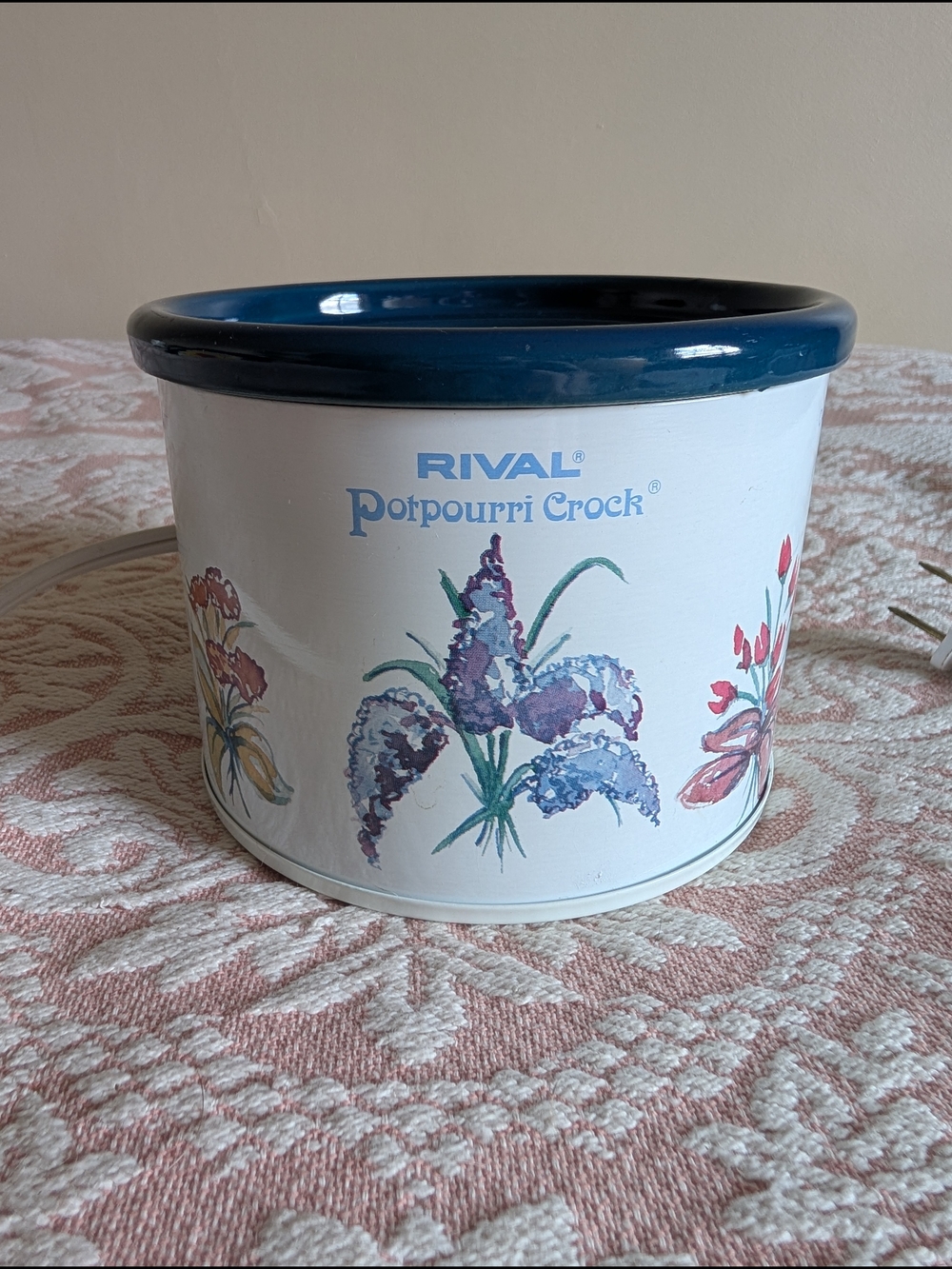 Rival Blue-Trim Porcelain Potpourri Crock